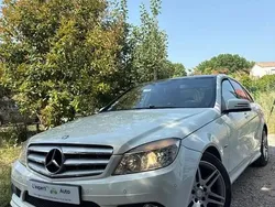 Blanc Utilisé 2010 Mercedes C220 Avantgarde Berline | 10 290 € (Prix cher)