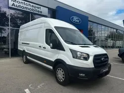 Blanc Utilisé 2025 Ford Transit Trend Van | 33 990 € (Prix juste)