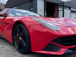 Rouge Utilisé 2013 Ferrari F12 Coupé | 212 992 €