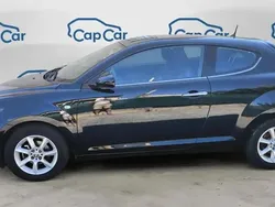 Noir Utilisé 2014 Alfa Romeo MiTo Distinctive Citadine | 6 990 € (Prix assez cher)