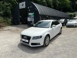 Blanc Utilisé 2009 Audi A4 Ambition Berline | 10 000 € (Prix juste)