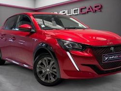 Rouge Utilisé 2021 Peugeot e-208 Style Citadine | 13 980 € (Prix juste)