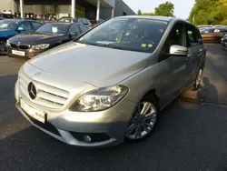 Gris Utilisé 2014 Mercedes B180 Business Monospace | 11 990 € (Prix juste)