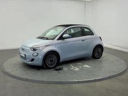 Bleue Utilisé 2022 Fiat 500e Cabriolet | 15 384 € (Prix juste)