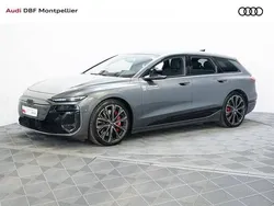 Gris daytona nacré Utilisé 2025 Audi e-tron Sport SUV | 108 990 €