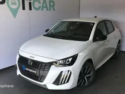 Blanc Utilisé 2025 Peugeot 208 Style Citadine | 21 990 € (Prix assez cher)