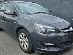 Gris Utilisé 2015 Opel Astra Edition Break | 6 700 € (Prix cher)