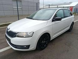 Blanc Utilisé 2016 Skoda Rapid Style Berline | 4 900 €