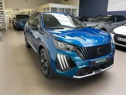 Bleu Utilisé 2025 Peugeot e-2008 Allure SUV | 37 990 €