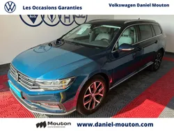 Bleu Utilisé 2020 VW Passat LOUNGE Break | 19 500 € (Prix juste)