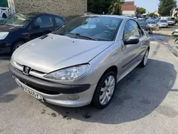 Utilisé 2001 Peugeot 206 CC Cabriolet | 900 €