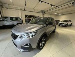 Gris Utilisé 2018 Peugeot 5008 Allure Monospace | 18 490 € (Prix juste)