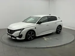 Blanc Utilisé 2022 Peugeot 308 GT Berline | 23 190 € (Prix juste)