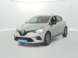 Gris platine Occasion 2023 Renault Clio V Berline | 13 990 € (Bon prix)