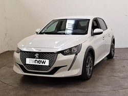 Blanc Utilisé 2021 Peugeot e-208 Allure Citadine | 14 990 € (Prix juste)