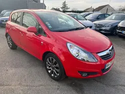 Rouge Utilisé 2010 Opel Corsa Berline | 6 990 € (Prix assez cher)