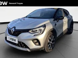 Gris Utilisé 2022 Renault Captur Evolution SUV | 16 799 € (Prix juste)