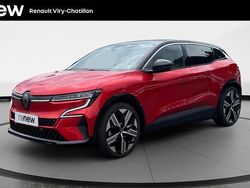 Rouge Occasion 2022 Renault Megane E-Tech Iconic Berline | 25 980 € (Prix juste)