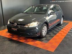 Utilisé 2018 VW Golf VII Sound Berline | 12 990 € (Prix juste)