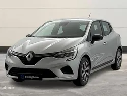 Utilisé 2023 Renault Clio V Equilibre Berline | 16 990 € (Prix juste)
