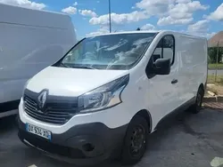 Blanc Utilisé 2015 Renault Trafic Van | 10 990 € (Prix assez cher)