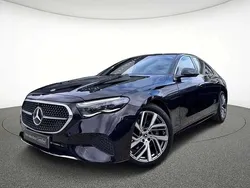 Noir Utilisé 2024 Mercedes E220 Luxury Berline | 50 990 € (Super prix)
