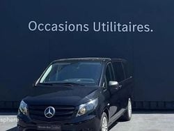 Noir Occasion 2023 Mercedes Vito Van | 47 599 € (Prix assez cher)