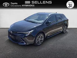 Blanc Utilisé 2024 Toyota Corolla Design | 28 880 € (Prix assez cher)