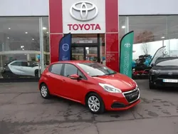 Orange Utilisé 2016 Peugeot 208 Active Citadine | 13 490 € (Prix cher)
