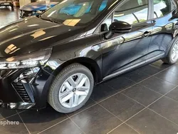 Noir Nouvelle 2024 Renault Clio V Evolution Berline | 22 499 € (Prix juste)