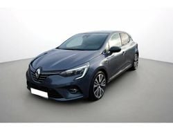 Utilisé 2021 Renault Clio V Initiale Paris Citadine | 17 990 € (Prix juste)