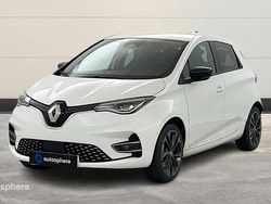 Blanc Utilisé 2022 Renault Zoe Iconic Citadine | 16 989 € (Prix juste)