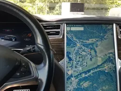 Bleu Utilisé 2015 Tesla Model S Performance Berline | 32 999 € (Prix juste)