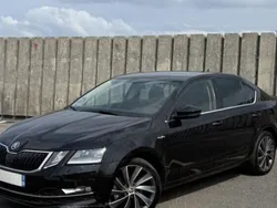 Noir Utilisé 2017 Skoda Octavia LAURIN & KLEMENT Berline | 17 990 €