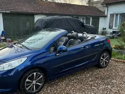 Utilisé 2008 Peugeot 207 CC Cabriolet | 3 000 € (Prix juste)