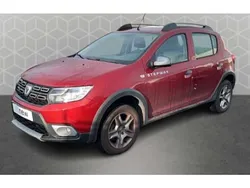 Rouge Utilisé 2018 Dacia Sandero Stepway Citadine | 11 270 € (Prix juste)