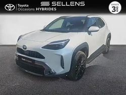 Blanc lunaire nacré Utilisé 2023 Toyota Yaris Hybrid SUV | 27 990 € (Prix cher)