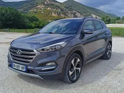 Gris Utilisé 2017 Hyundai Tucson SUV | 12 990 € (Prix assez cher)