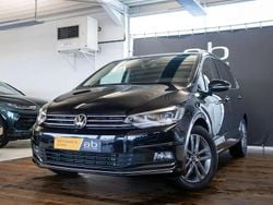 Noir Occasion 2024 VW Touran Highline Monospace | 31 990 € (Bon prix)