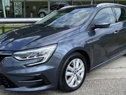 Gris Utilisé 2021 Renault Mégane GrandTour Zen Break | 14 970 € (Prix juste)