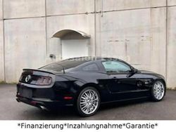 Noir Utilisé 2013 Ford Mustang GT Coupé | 28 500 € (Prix assez cher)