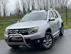 Gris Utilisé 2017 Dacia Duster Lauréate SUV | 11 990 € (Prix juste)