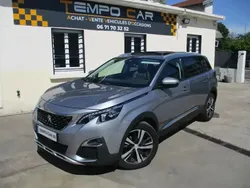 Gris Utilisé 2018 Peugeot 5008 Allure Monospace | 17 490 € (Prix juste)