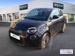 Noir Utilisé 2023 Fiat 500e Berline | 20 290 € (Prix juste)