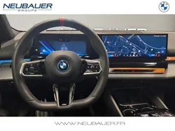 Saphirschwarz métallisé Utilisé 2025 BMW i5 Comfort Edition Berline | 84 990 € (Prix juste)