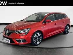 Rouge Utilisé 2020 Renault Mégane IV Intens Break | 16 990 € (Prix juste)