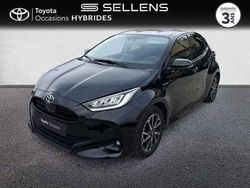 Utilisé 2021 Toyota Yaris Hybrid Design Berline | 18 990 € (Prix juste)