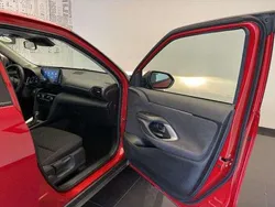 Utilisé 2024 Toyota Yaris Hybrid Business Edition | 24 490 € (Prix juste)
