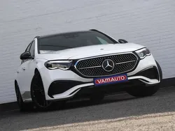 Blanc Utilisé 2023 Mercedes E300 AMG Break | 58 950 €