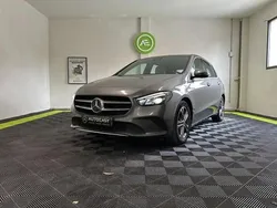 Noir Utilisé 2019 Mercedes B200 Business Monospace | 17 990 € (Bon prix)
